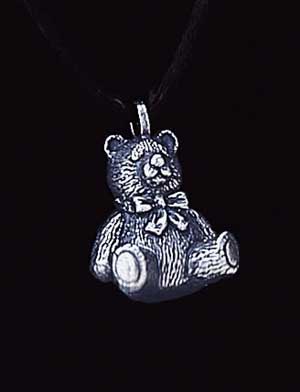 Keepsake Pendant -Brass Teddy Bear 13